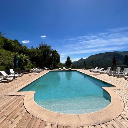 Les Ricoux Apartment Montfroc Bagian luar foto