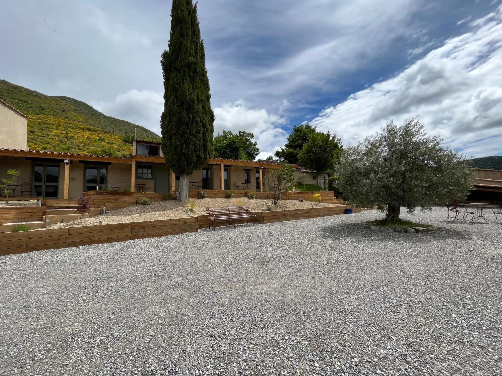 Les Ricoux Apartment Montfroc Bagian luar foto