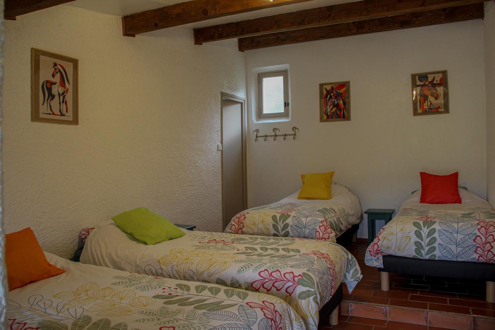 Les Ricoux Apartment Montfroc Bagian luar foto