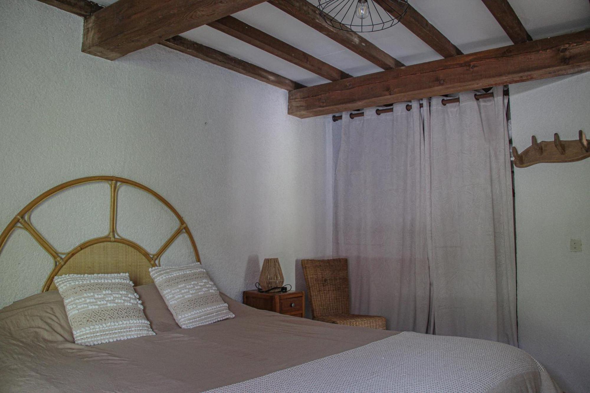 Les Ricoux Apartment Montfroc Bagian luar foto